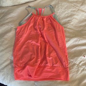IVIVVA girls workout/athletic shirt Sz 8 NWOT